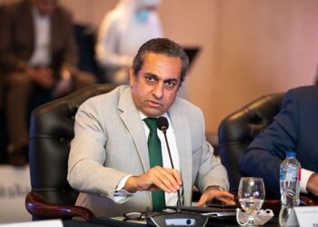 خالد عباس: العاصمة الإدارية «صفر ديون».. ولم نبع أراضٍ منذ عامين ونصف