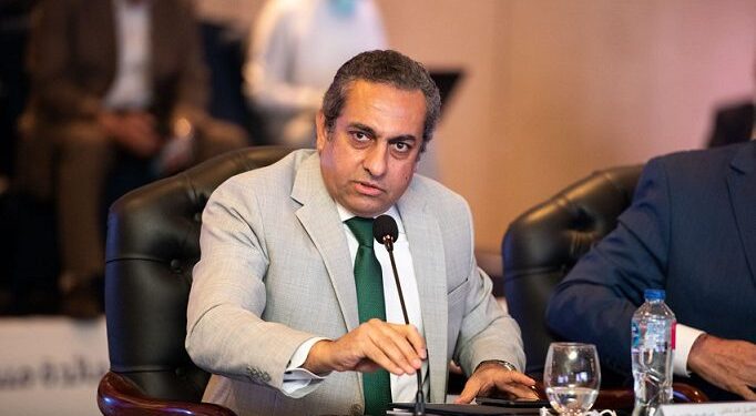 خالد عباس: العاصمة الإدارية «صفر ديون».. ولم نبع أراضٍ منذ عامين ونصف