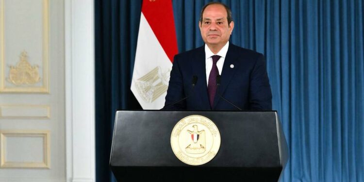 الرئيس السيسي بذكرى ثورة 30 يونيو: مصر ماضية بطريق التنمية الشاملة وبناء الدولة الحديثة