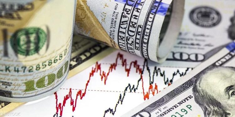 الدولار يفقد أكثر من 65 قرشًا خلال أسبوع ويسجل 49.39 جنيهًا