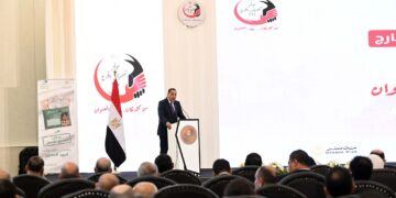 مدبولي: مصر تعتمد على تحويلات أبنائها في الخارج كأحد أهم مصادر النقد الأجنبي والتي تجاوزت 32 مليار دولار سنوياً