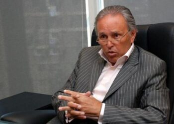 هاني توفيق: انهيار قطاع العقارات بدأ فعليًا