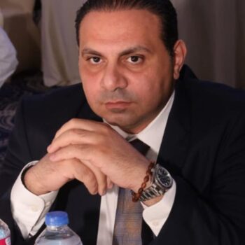 أحمد زكي يكتب: مطلوب خطة حكومية لتقوية القاعدة الصناعية باعتبارها محركًا أساسيًا للنمو الاقتصادي
